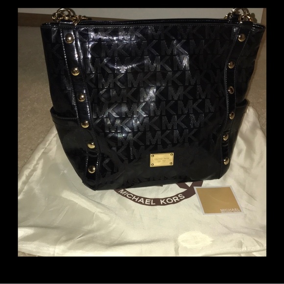 24 hr sale 🔥 🚨🔥Mint condition ⭐️Michael⭐️Kors black  Metallic Bag - Picture 4 of 4